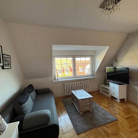 Apartament Kolobrzeska Mansarda, Narutowicza 8 Kolobřeh Exteriér fotografie